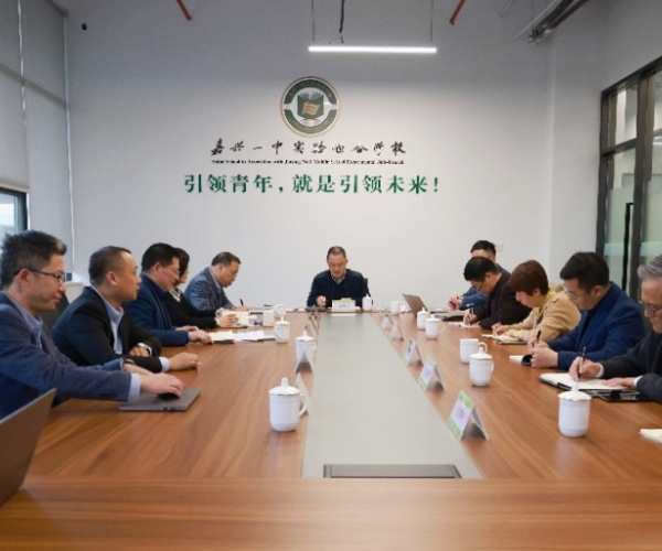 解除疑虑，提升信念，积极有为